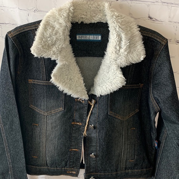 Women’s Jean Jacket - Picture 6 of 11